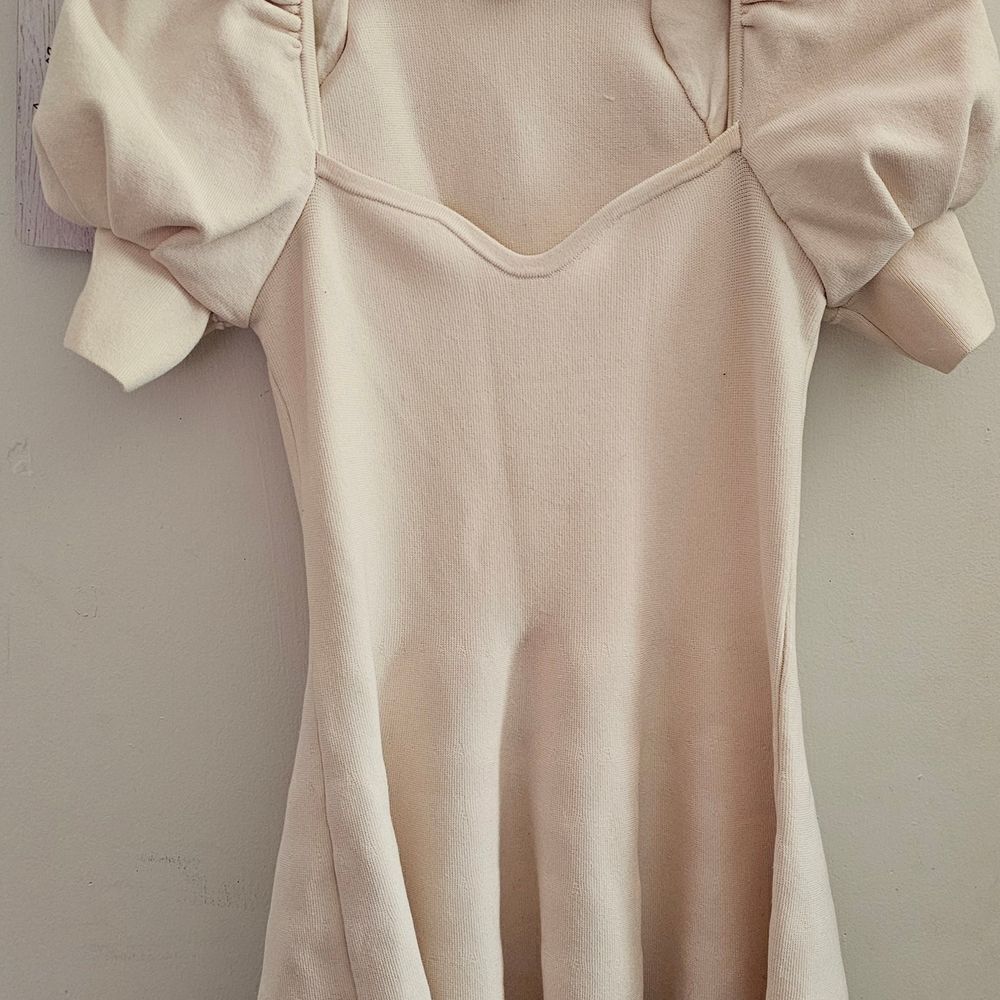 Express Cream Puff Sleeve Size Small Mini Dress - Picture 2 of 8